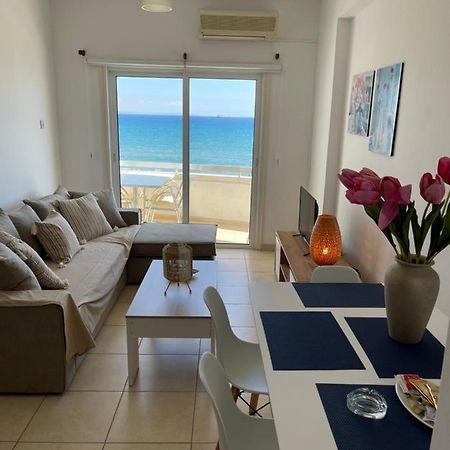Alex Beach Apartment 31 Ларнака Экстерьер фото