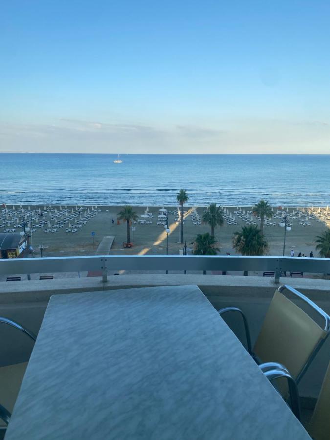 Alex Beach Apartment 31 Ларнака Экстерьер фото