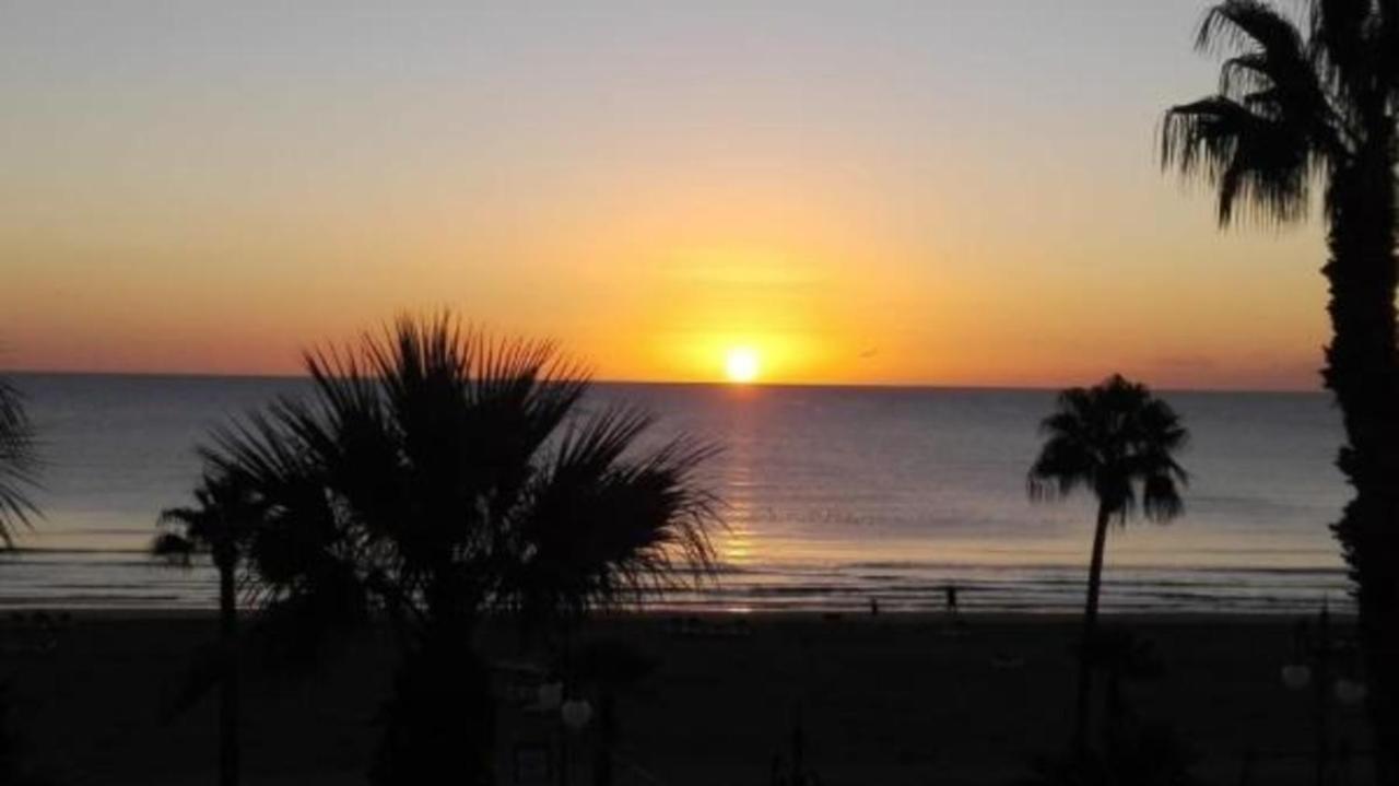 Alex Beach Apartment 31 Ларнака Экстерьер фото